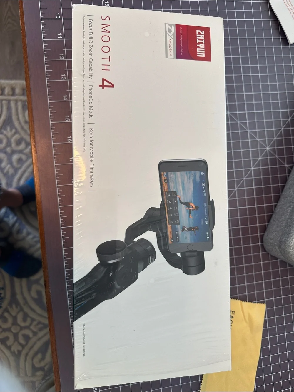 Smooth 4 Handheld Gimbal Stabilizer — Black